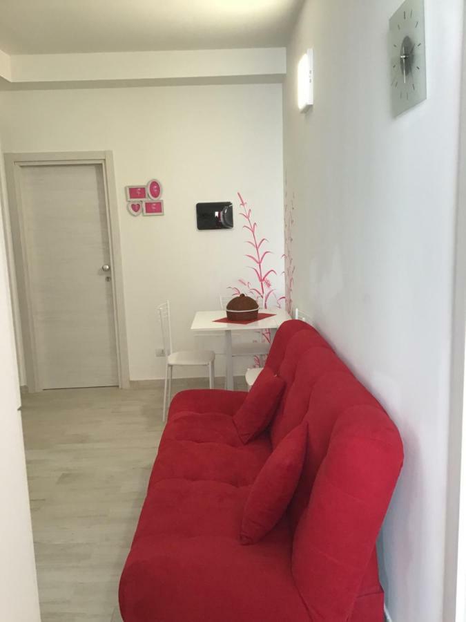 Appartamento Rubino - Lovely Little Flat 3 Minutes From Golf Club 5 Minutes From Lake Soiano Del Lago Exterior photo